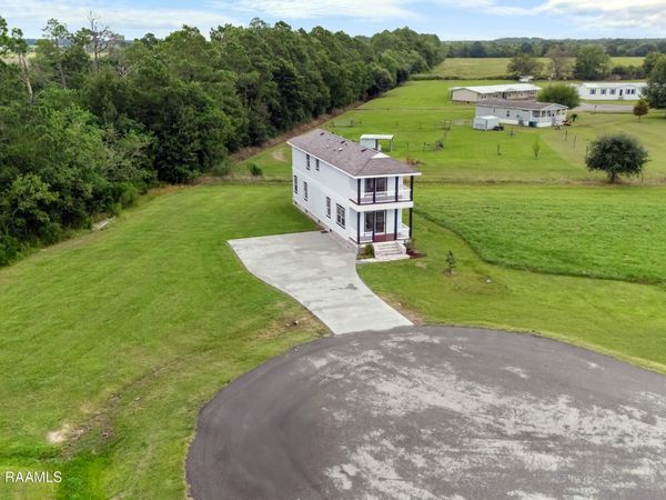 264 Oak Mnr Road, Rayne, LA 70578