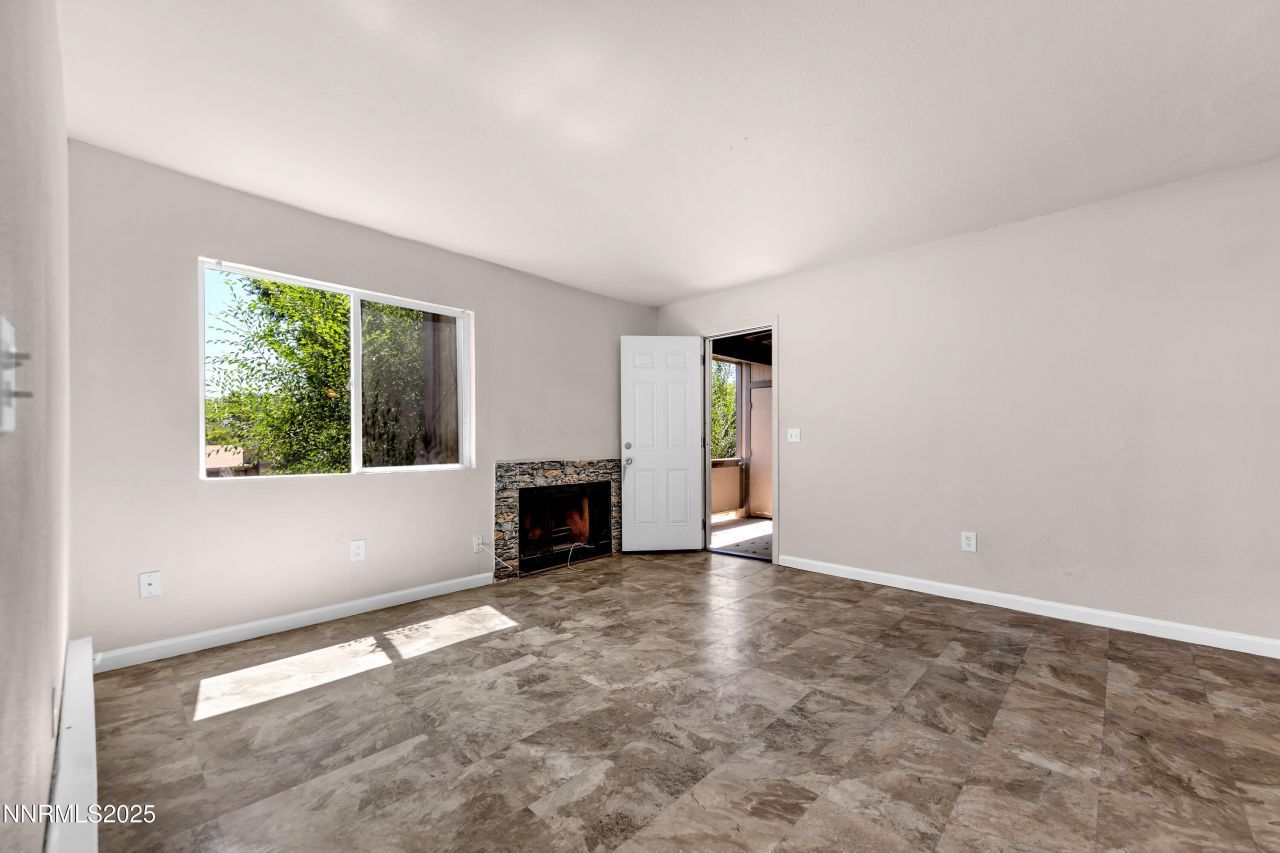 2355 Tripp Drive, Unit 7, Reno, NV 89512 Photo