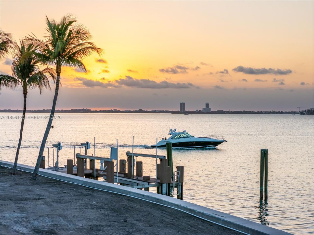 5940 N Bay Rd, Miami Beach, FL 33140 Photo