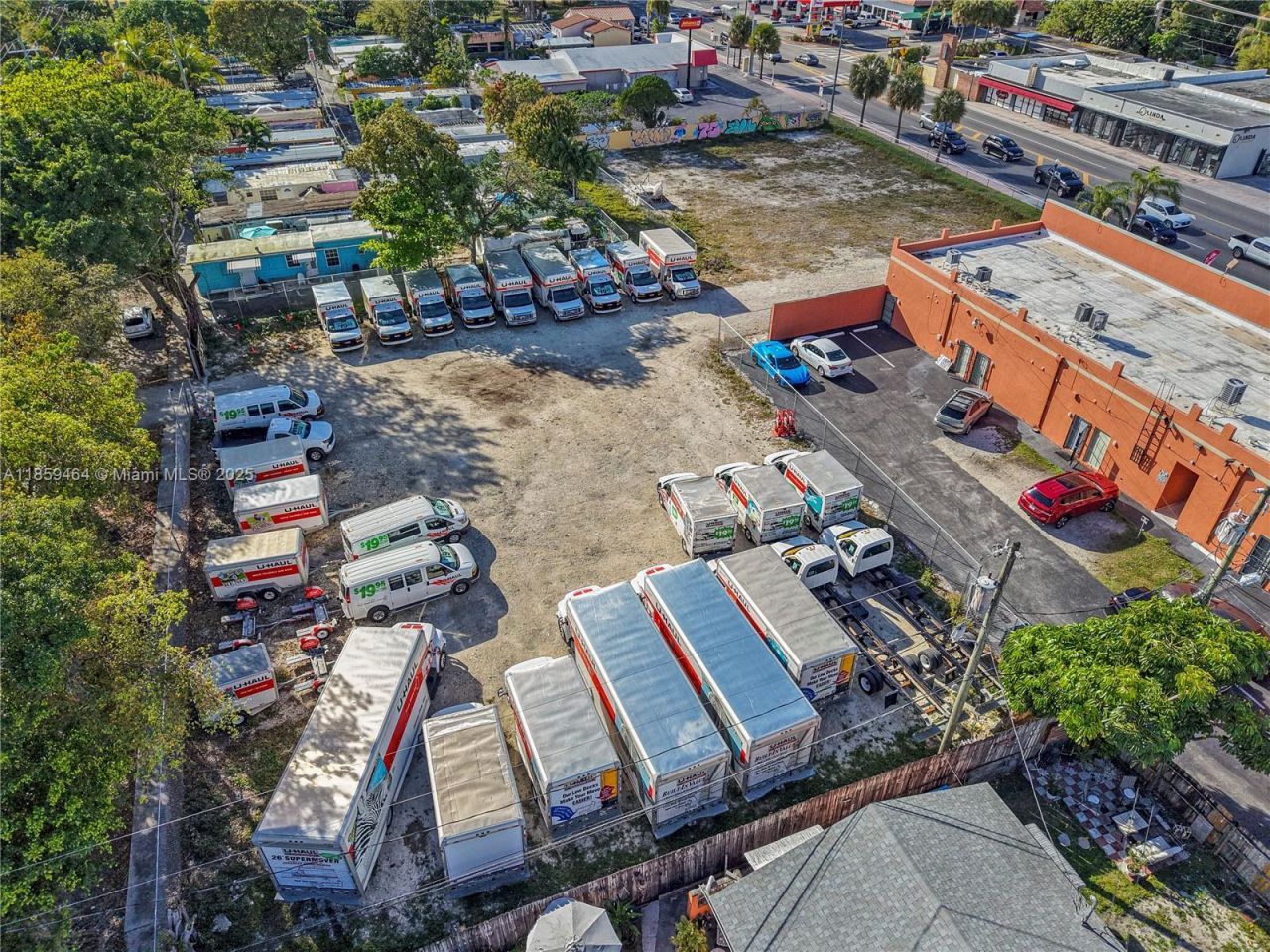 4350 SW 8th St, Coral Gables, FL 33134 Photo