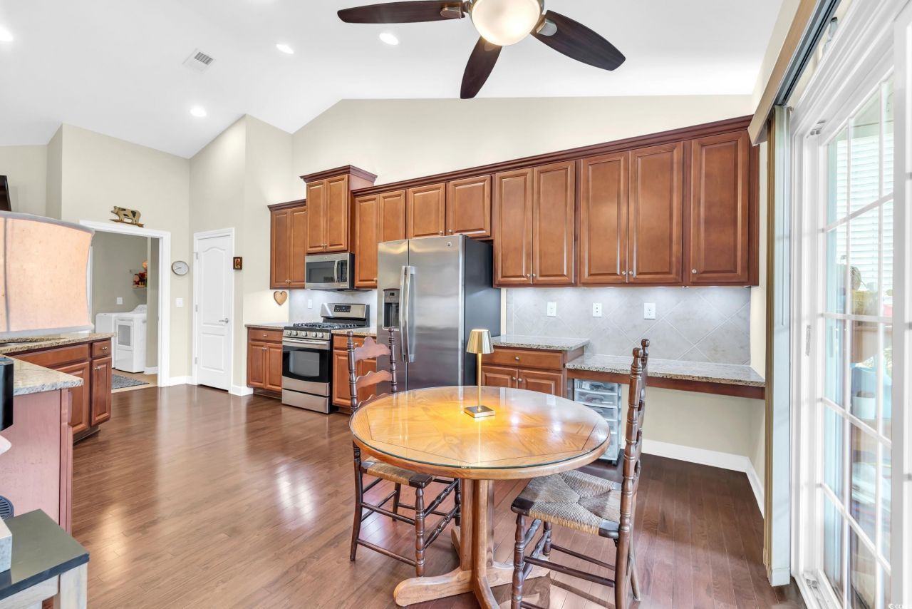 1464 Culbertson Ave. Photo 11