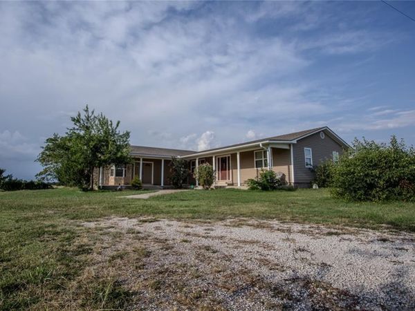 15805 N County Road 3370 Road, Stratford, OK 74872