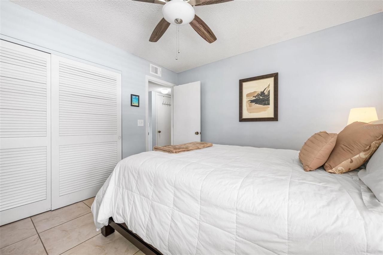 1103 Edgewater Circle, Unit 1103, Bradenton, FL 34209 Photo