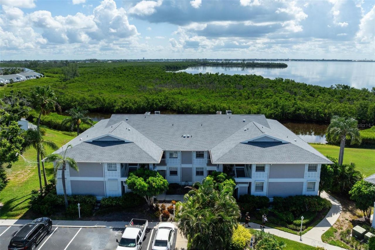 1103 Edgewater Circle, Unit 1103, Bradenton, FL 34209 Photo