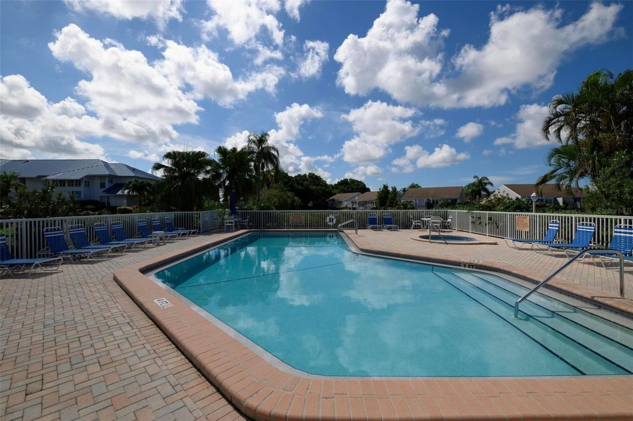 1103 Edgewater Circle, Unit 1103, Bradenton, FL 34209 Photo