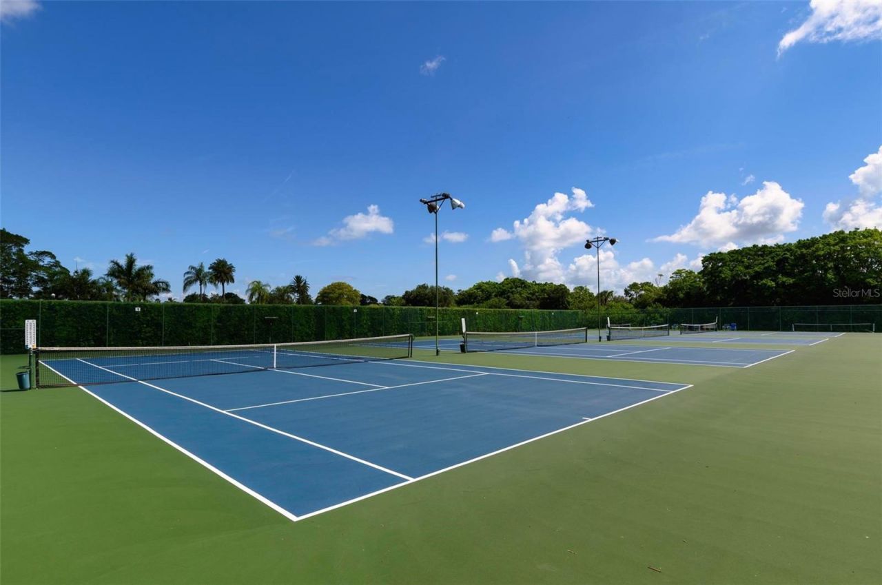 1103 Edgewater Circle, Unit 1103, Bradenton, FL 34209 Photo