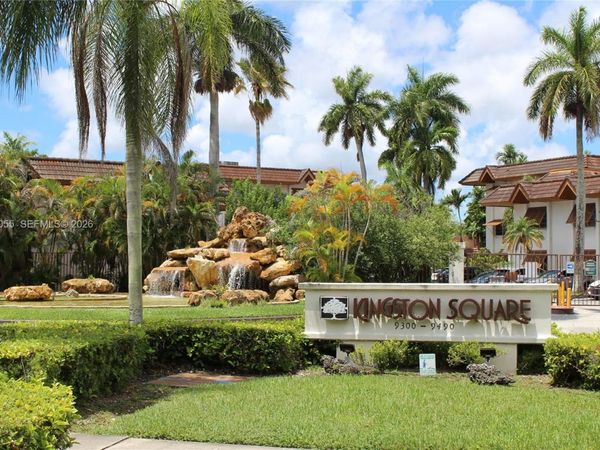 9350 SW 77th Ave, Unit G1, Miami, FL 33156