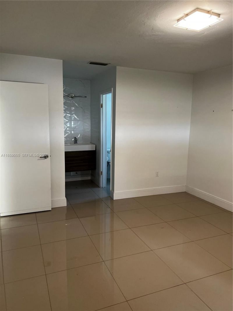 9350 SW 77th Ave, Unit G1, Miami, FL 33156 Photo