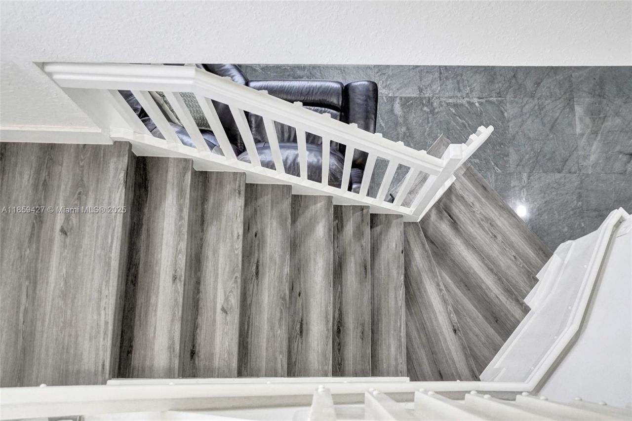 9860 NW 20th Ct, Pembroke Pines, FL 33024 Photo