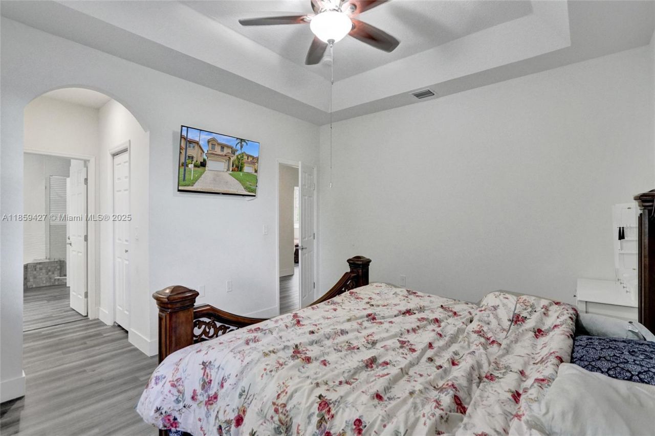 9860 NW 20th Ct, Pembroke Pines, FL 33024 Photo