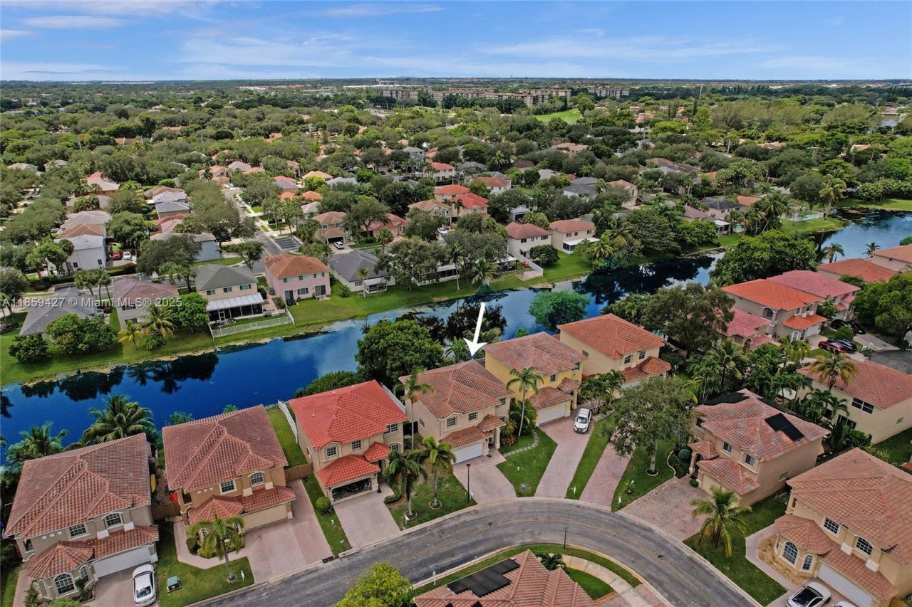 9860 NW 20th Ct, Pembroke Pines, FL 33024 Photo