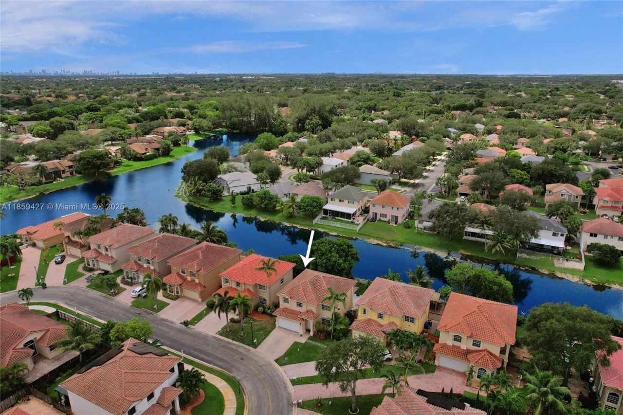 9860 NW 20th Ct, Pembroke Pines, FL 33024 Photo