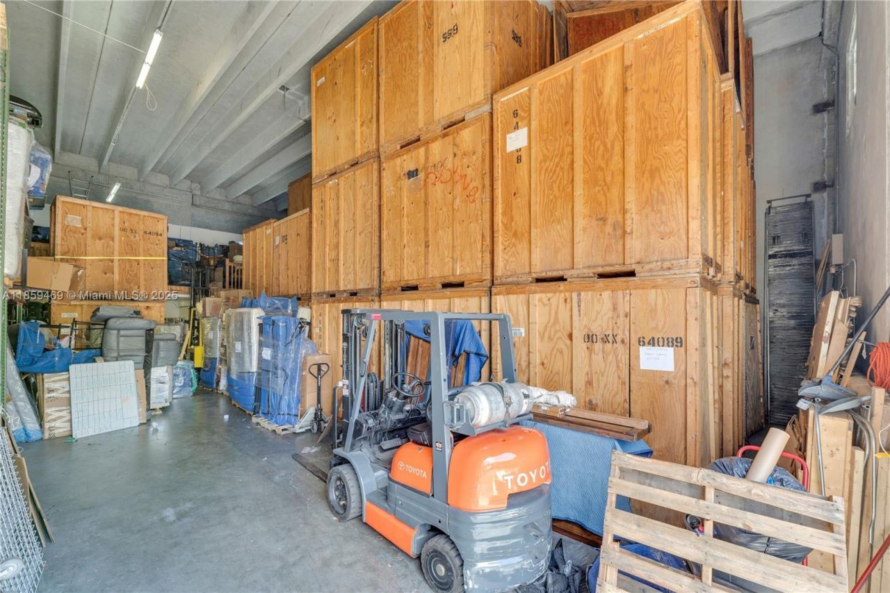 1071 NW 31st Ave, Unit B-4, Pompano Beach, FL 33069 Photo