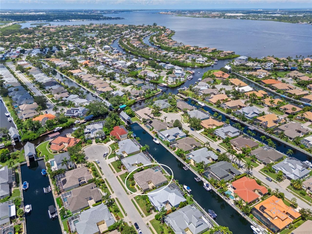 4715 Halyard Drive, Bradenton, FL 34208 Photo