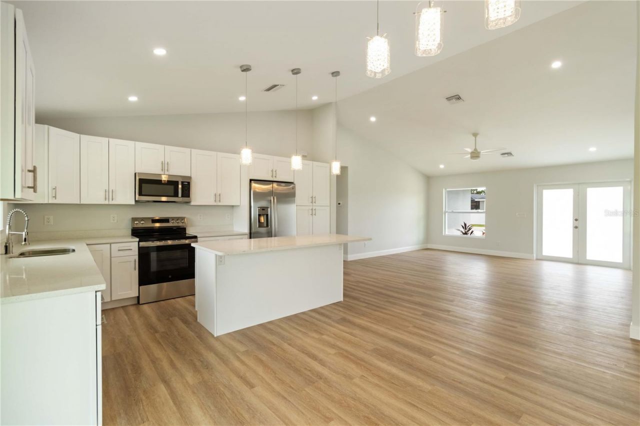 100 Abbott Court, Rotonda West, FL 33947 Photo
