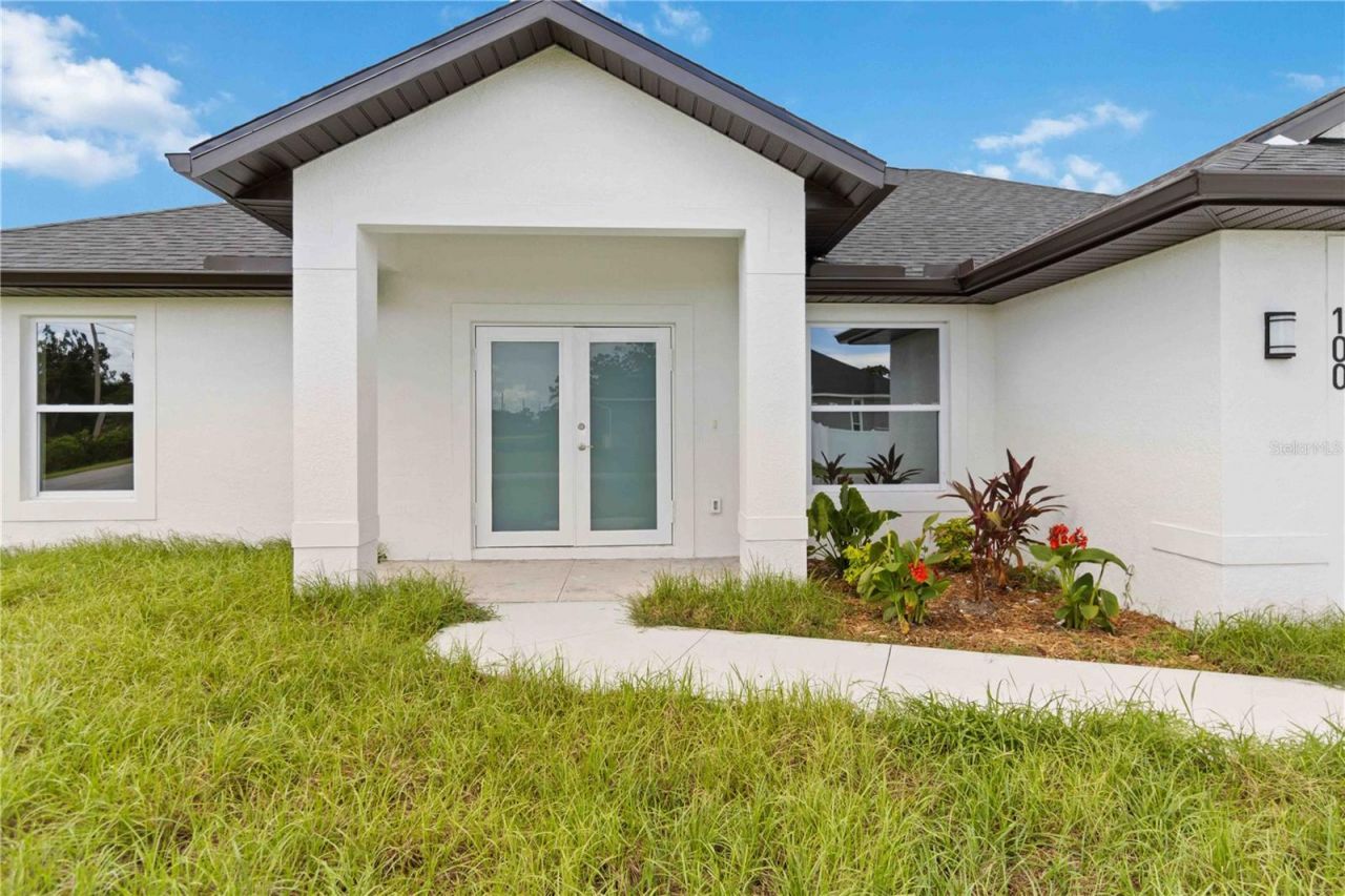 100 Abbott Court, Rotonda West, FL 33947 Photo
