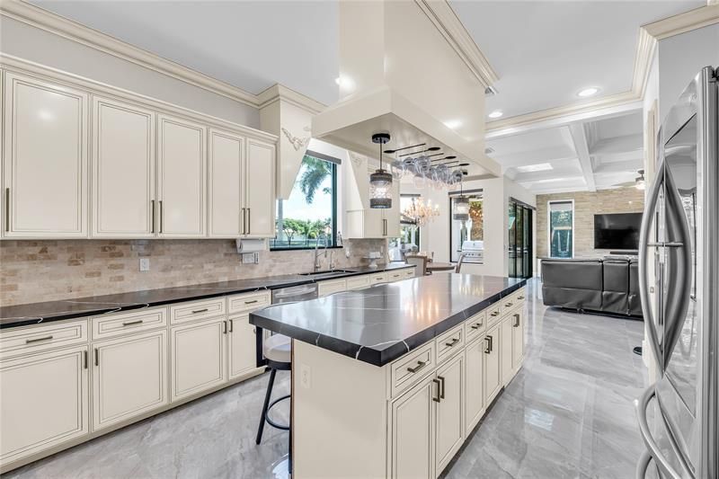 11737 Windsor Bay Pl, Wellington, FL 33449 Photo