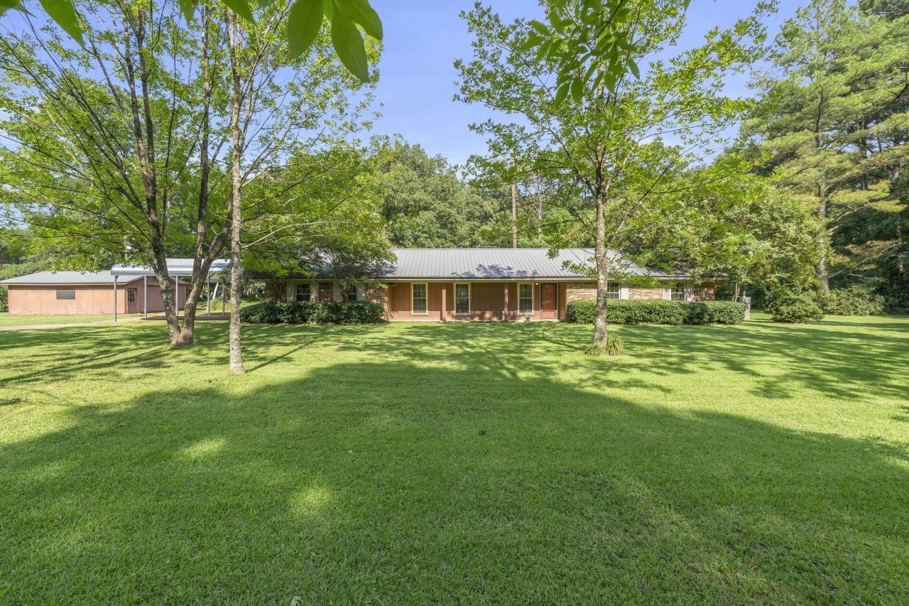 313 Prisock Rd, Starkville, MS 39759 Main Photo