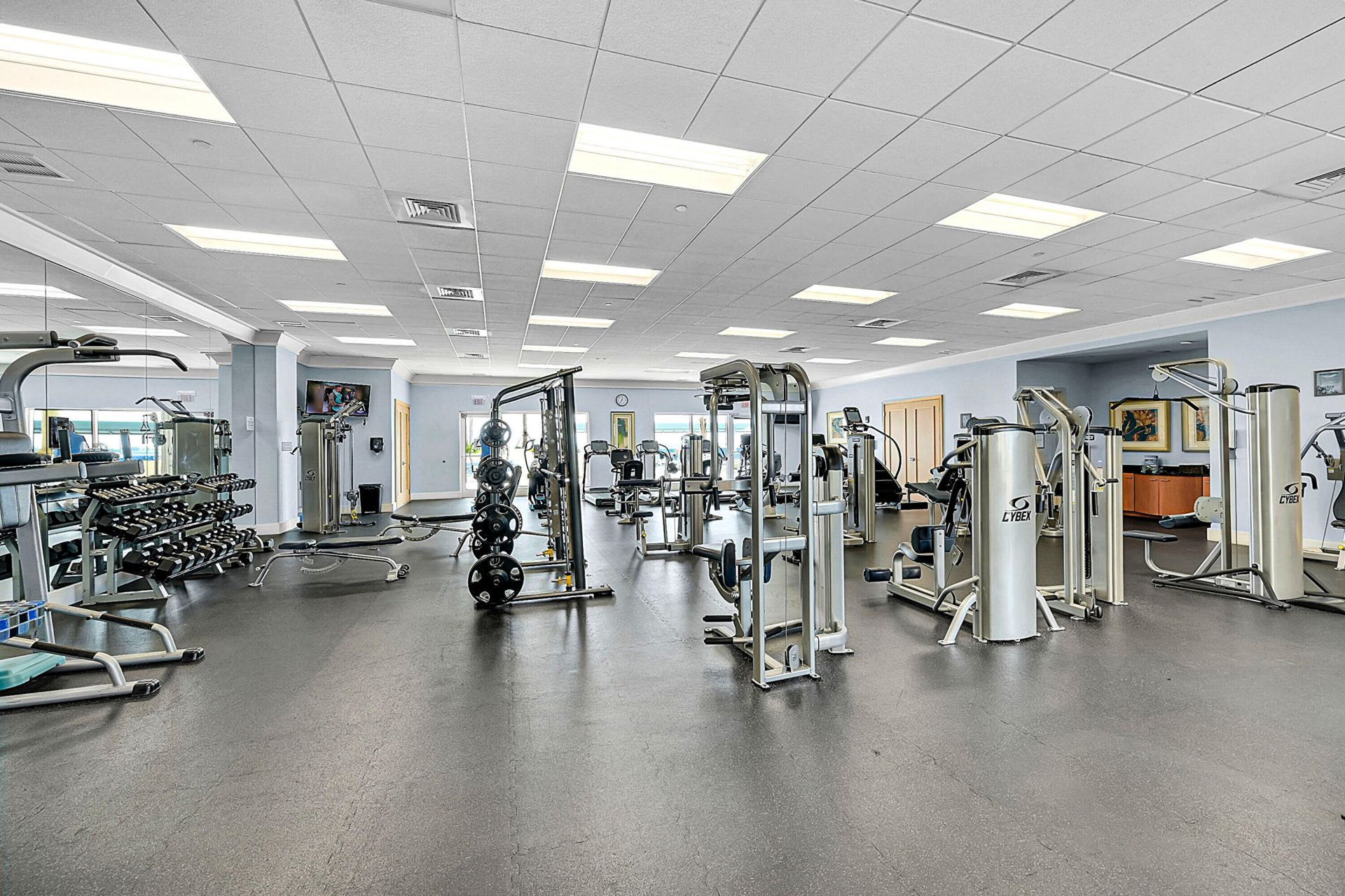 2640 Lake Shore Drive, Unit 2011, Riviera Beach, FL 33404 Photo