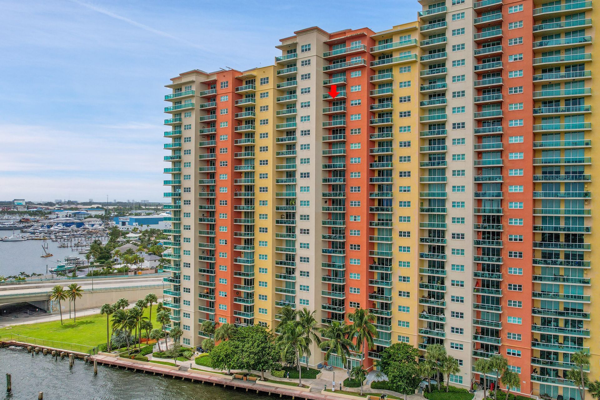 2640 Lake Shore Drive, Unit 2011, Riviera Beach, FL 33404 Photo