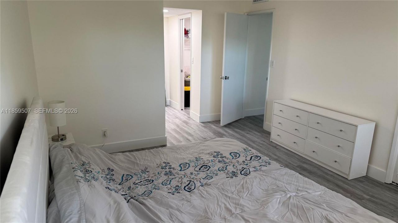 2671 S Course Dr, Unit 403, Pompano Beach, FL 33069 Photo