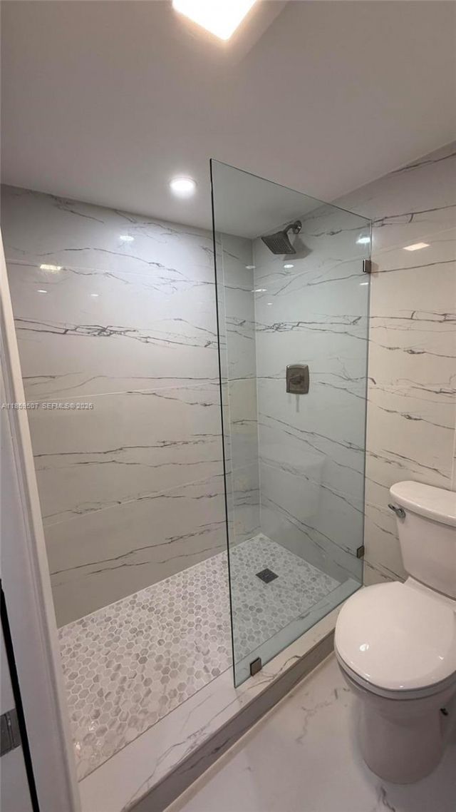 2671 S Course Dr, Unit 403, Pompano Beach, FL 33069 Photo