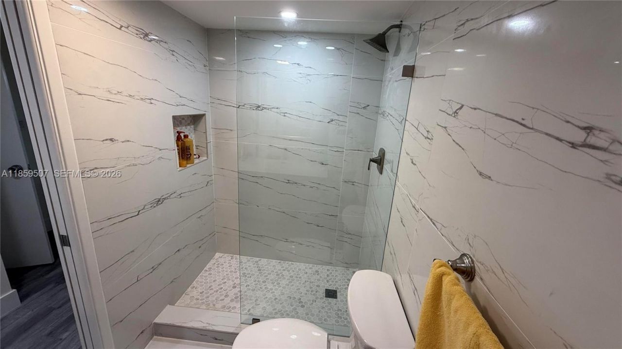 2671 S Course Dr, Unit 403, Pompano Beach, FL 33069 Photo