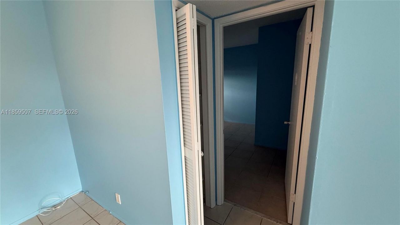 2671 S Course Dr, Unit 403, Pompano Beach, FL 33069 Photo