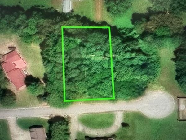 Holmes St, Newport, AR 72112