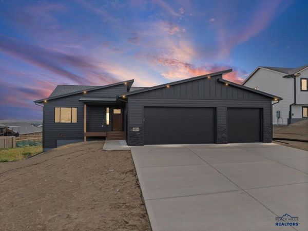 4814 PAHLMEYER DR, Rapid City, SD 57703
