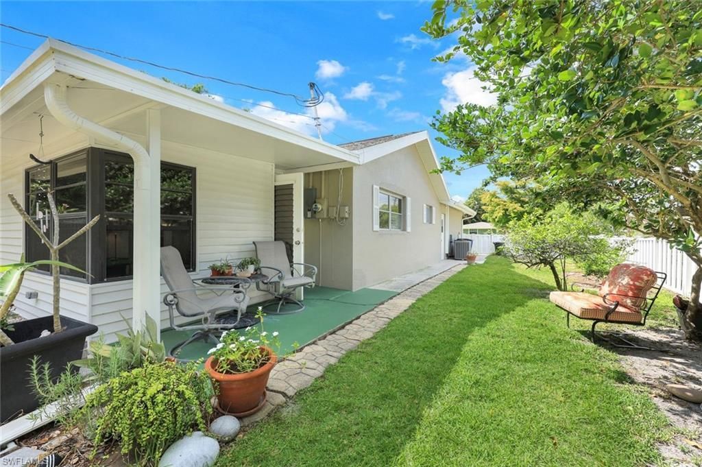 10320 River Dr, Bonita Springs, FL 34135 Photo