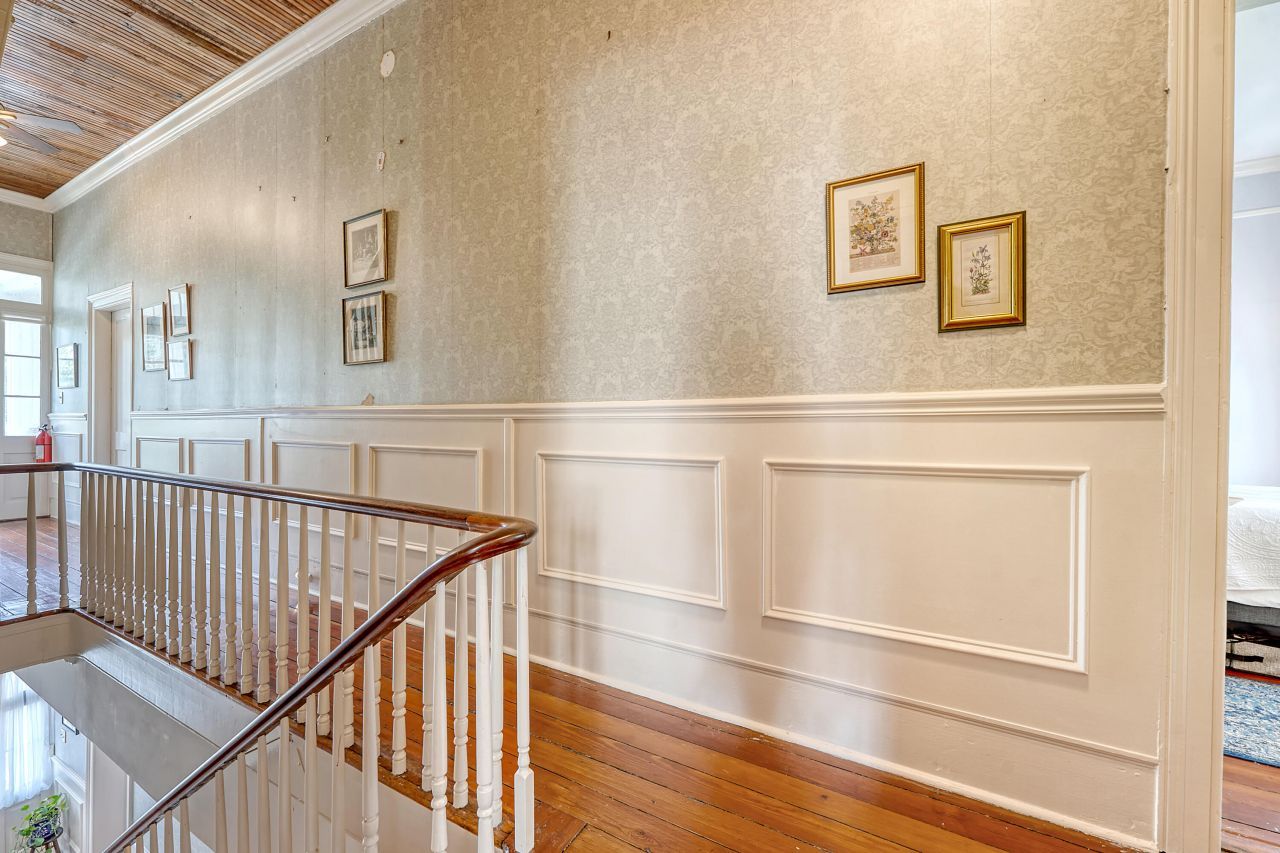 301 E Richardson Avenue Photo 41