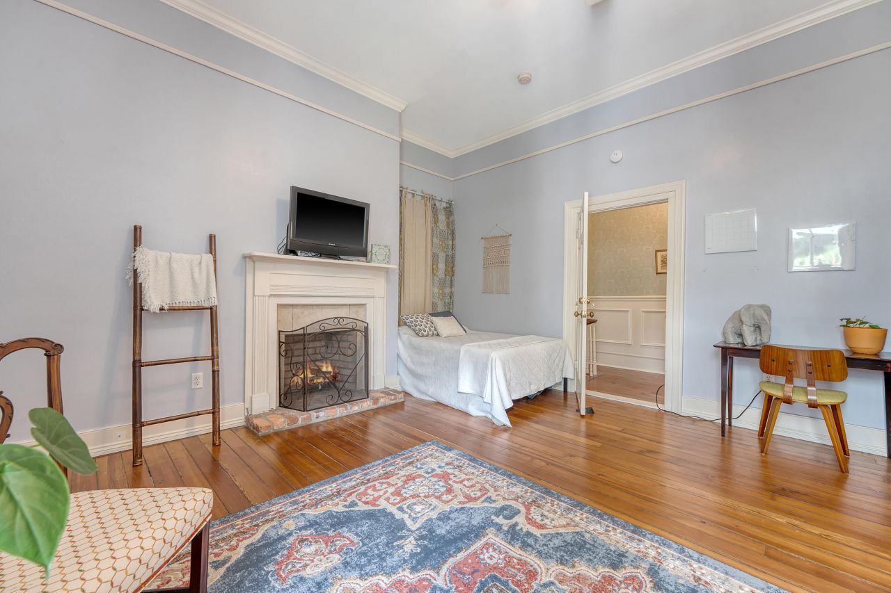 301 E Richardson Avenue Photo 44