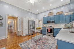 301 E Richardson Avenue photo 4