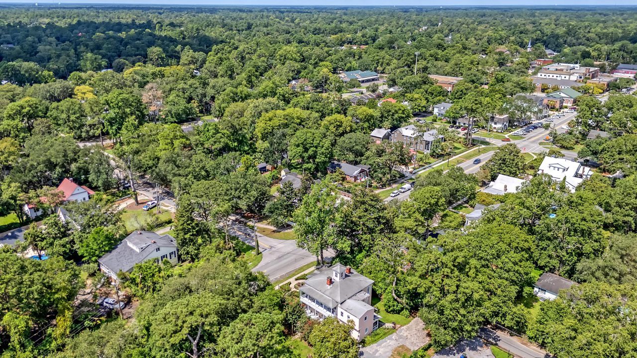 301 E Richardson Avenue Photo 65