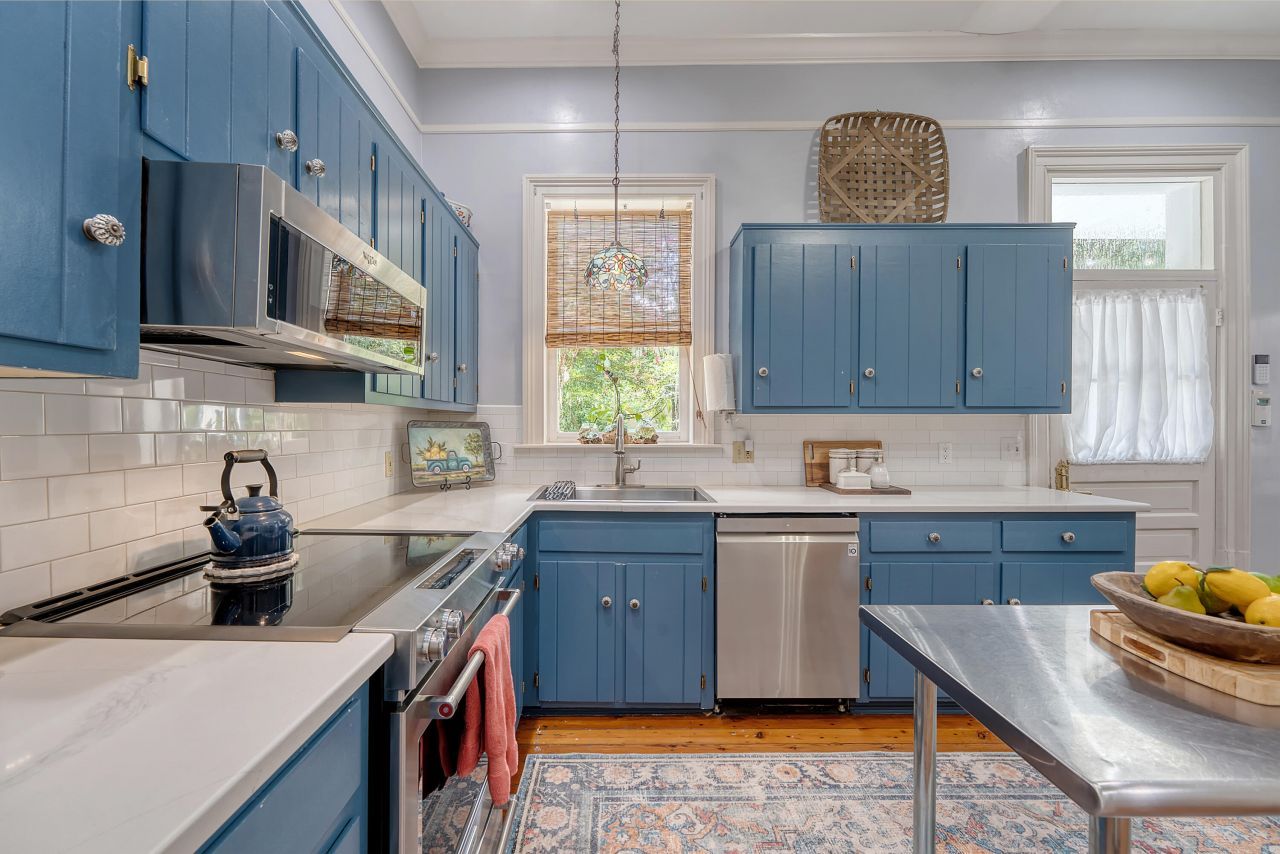 301 E Richardson Avenue Photo 8