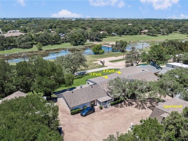 3 & 4 Park Drive, Salado, TX 76571
