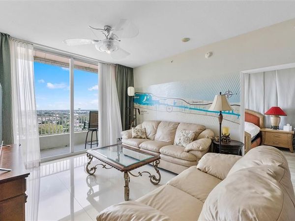 625 Casa Loma Boulevard, Unit 1608, Boynton Beach, FL 33435