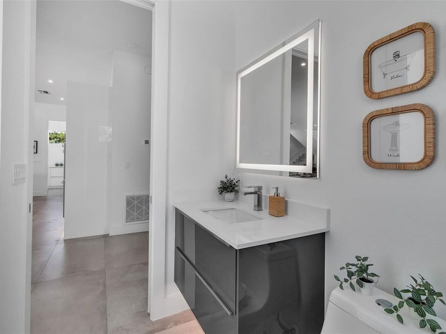 Property Image 73