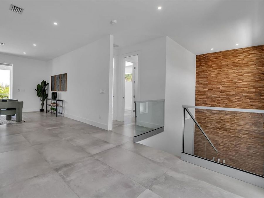Property Image 75