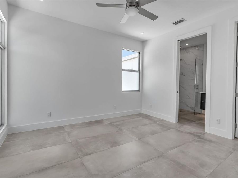 Property Image 86