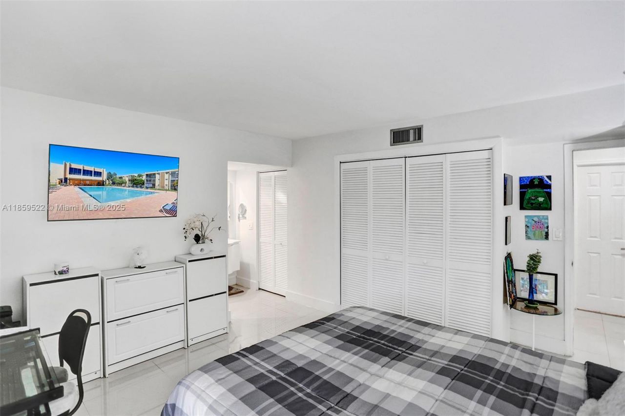 8401 SW 107th Ave, Unit 111E, Miami, FL 33173 Photo