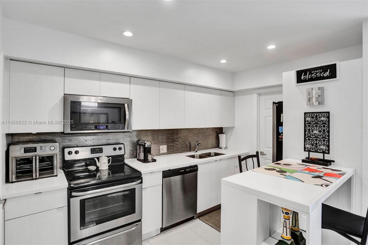 8401 SW 107th Ave, Unit 111E, Miami, FL 33173 Photo