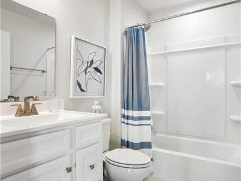 6777 Crystal Harbour Drive, Middletown, OH 45042 Photo 30