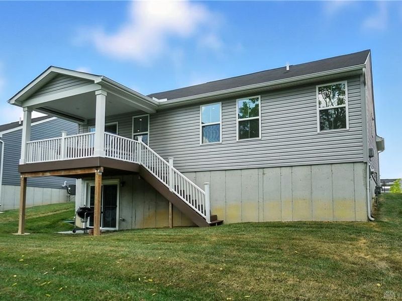 6777 Crystal Harbour Drive, Middletown, OH 45042 Photo 40