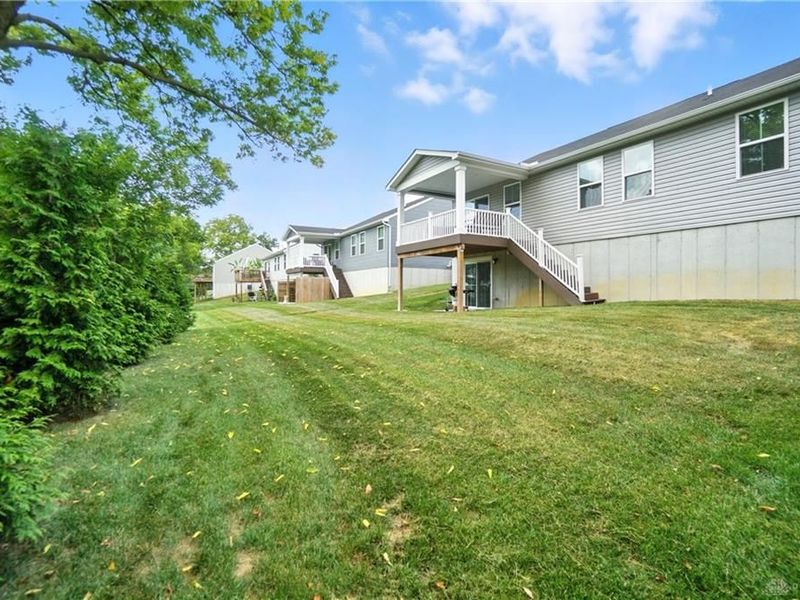 6777 Crystal Harbour Drive, Middletown, OH 45042 Photo 43