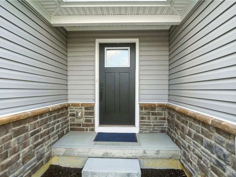 6777 Crystal Harbour Drive, Middletown, OH 45042 Photo 5