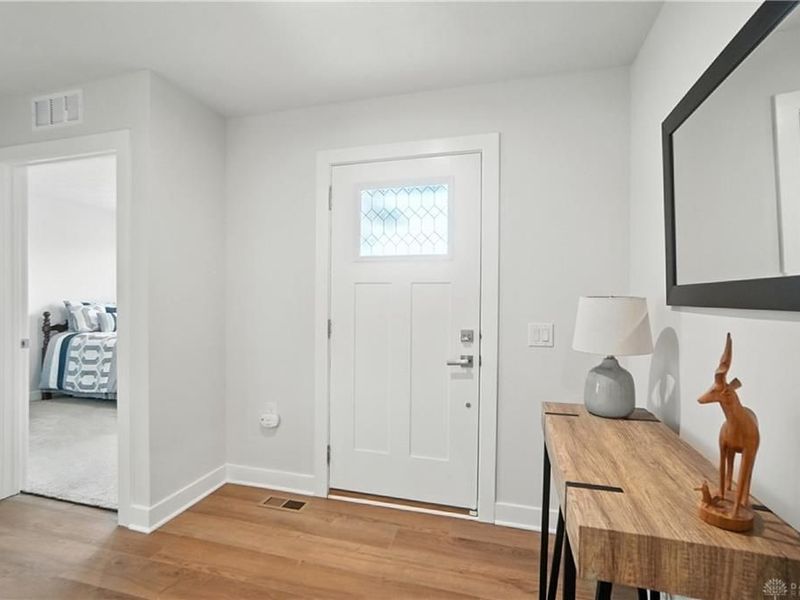 6777 Crystal Harbour Drive, Middletown, OH 45042 Photo 6