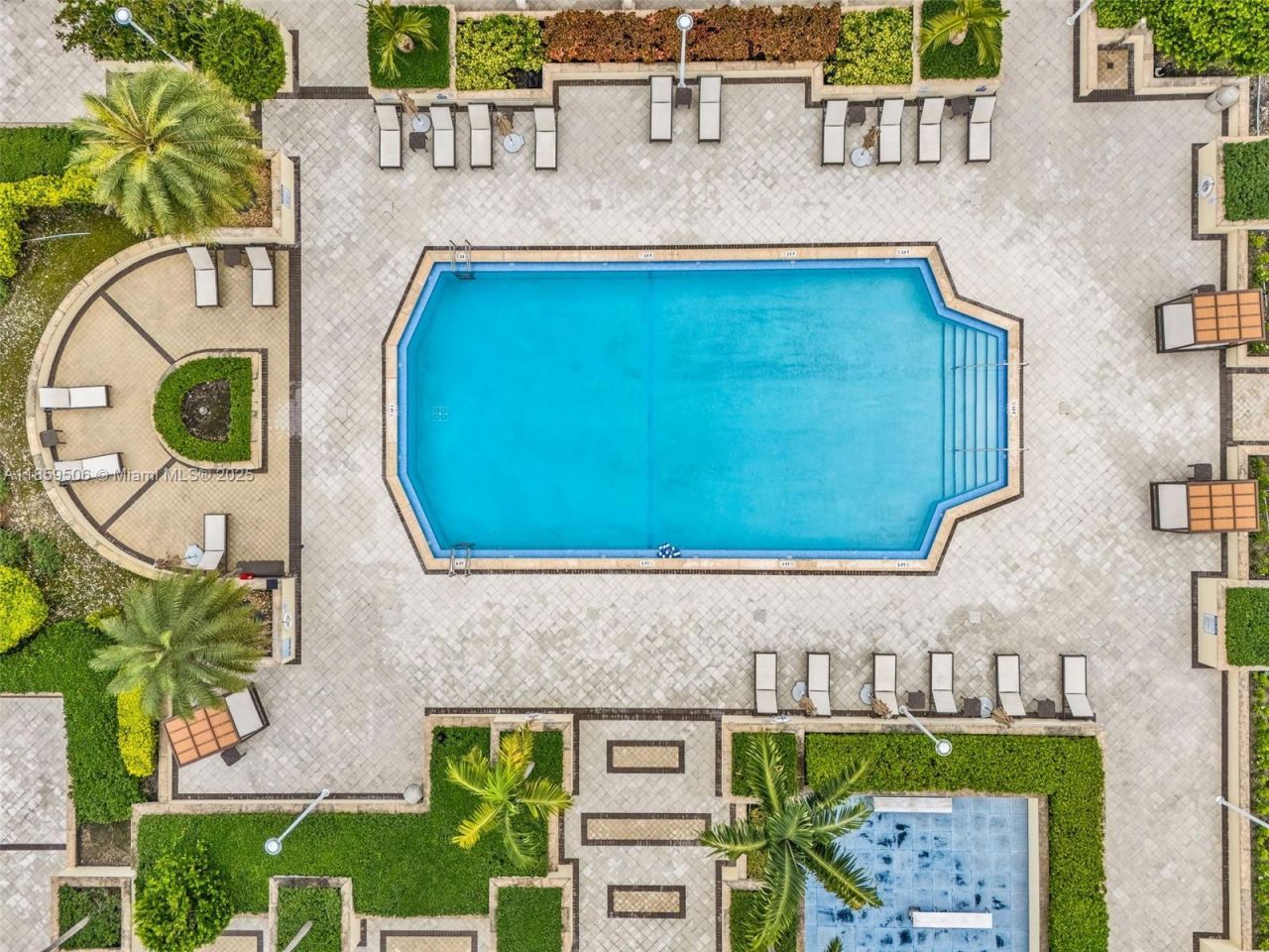 5600 Collins Ave, Unit 17W, Miami Beach, FL 33140 Photo