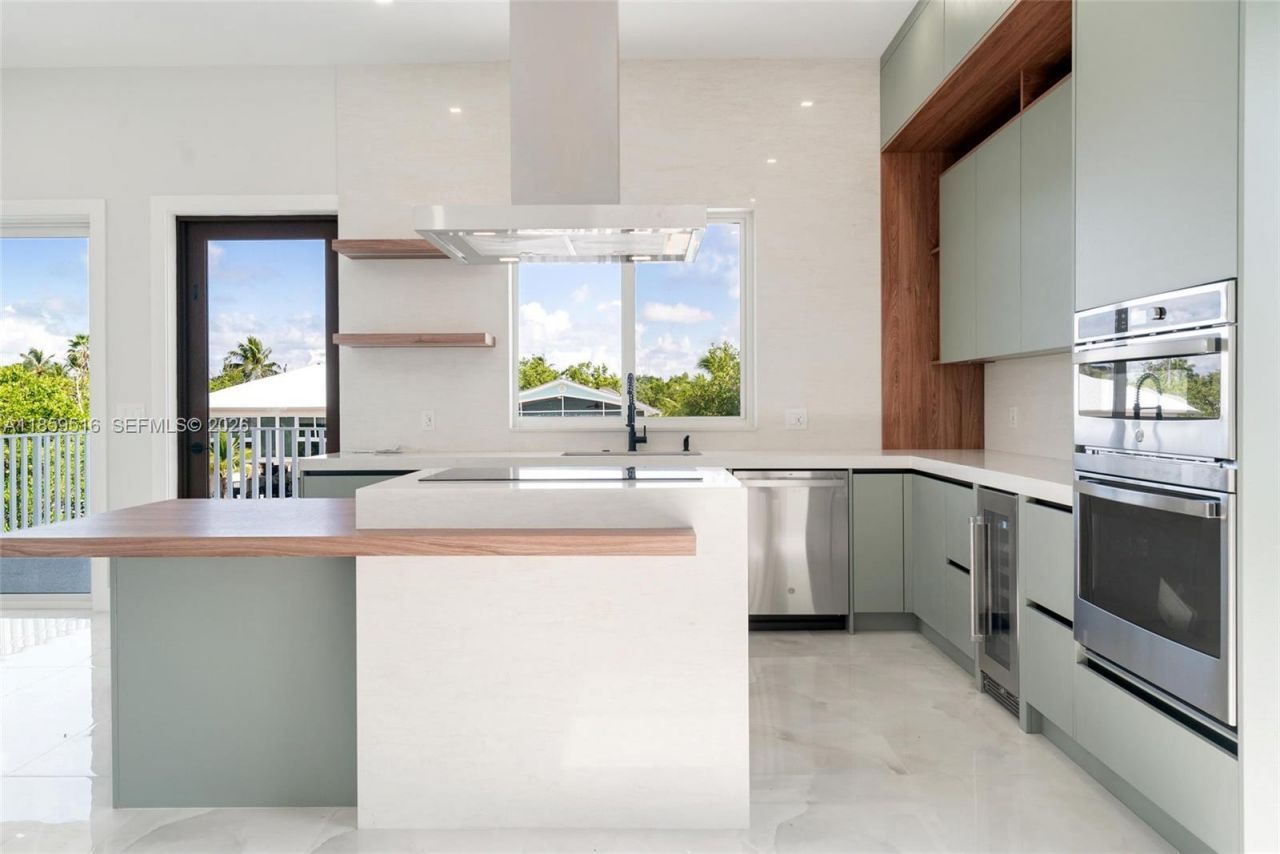 862 Cardinal Ln, Key Largo, FL 33037 Photo